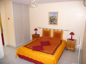 Chambres d'hôtes Mouret molleges 13940 N° 3