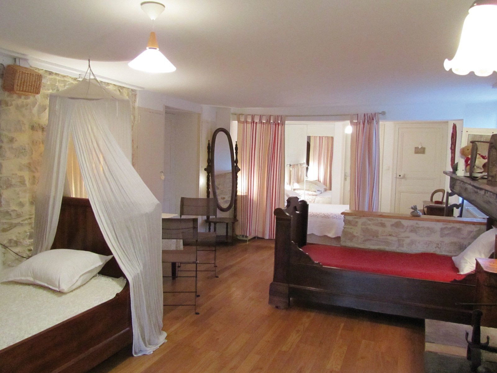 Chambres d'hôtes Devaux alzonne 11170 N° 2