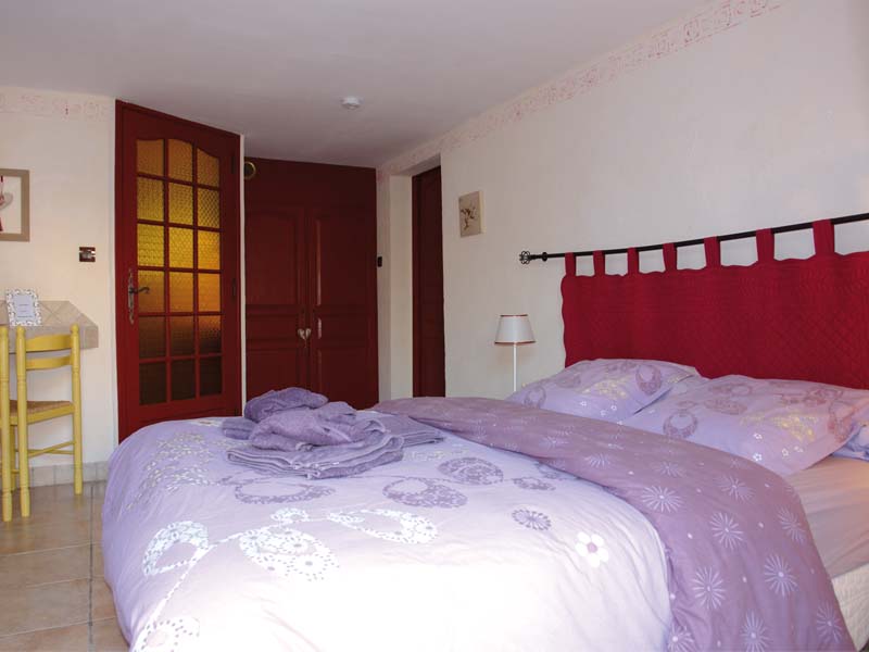 Chambres d'hôtes Buchet-Lecocq caumont sur durance 84510 N° 3