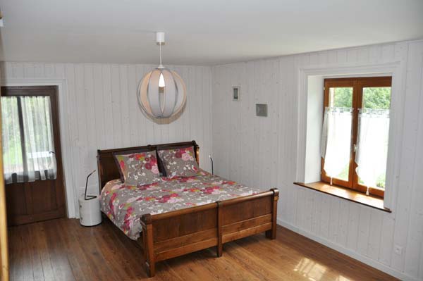 Chambres d'hôtes Charrin saillenard 71580 N° 4