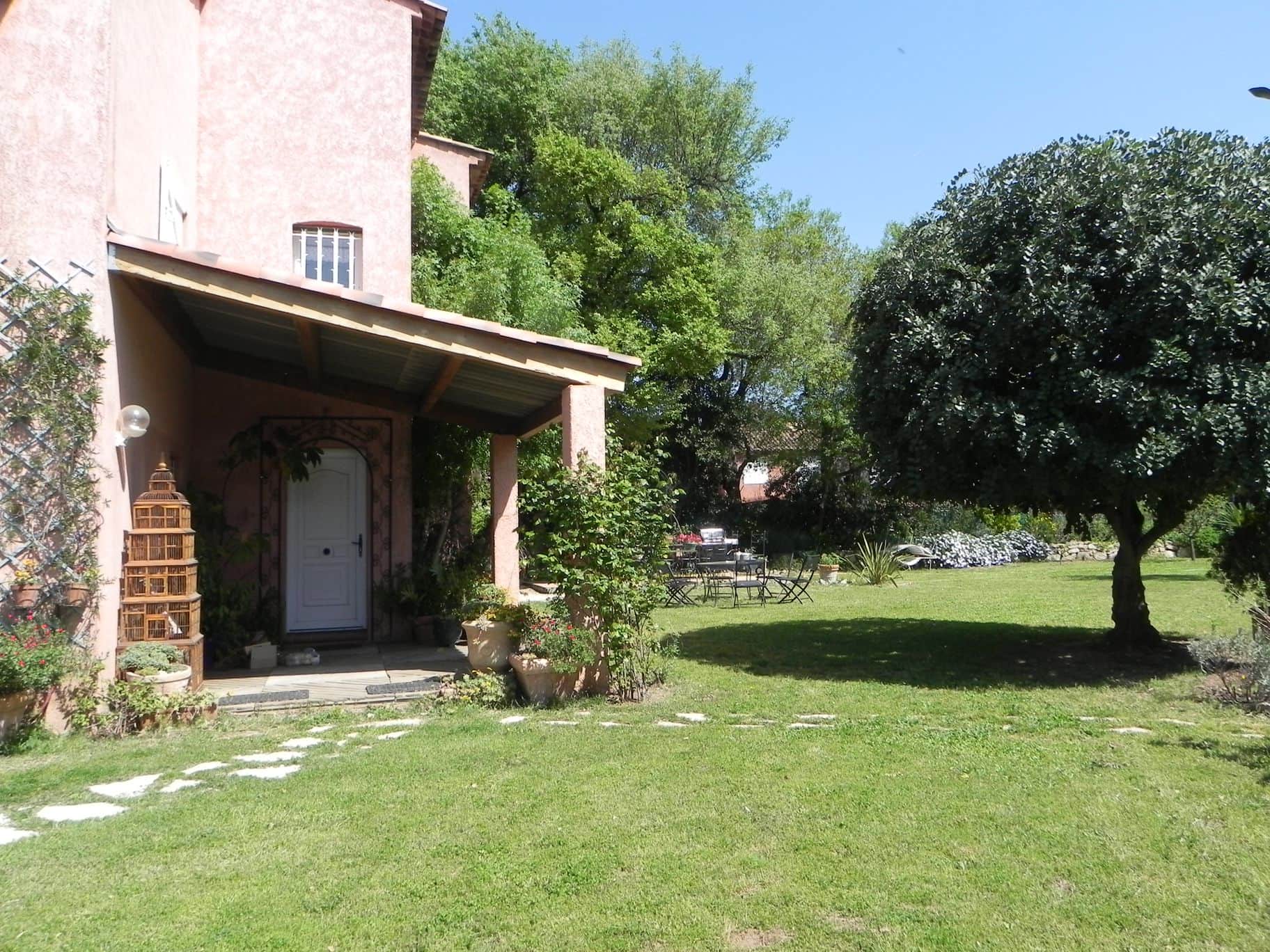 Chambres d'hôtes Vion saint raphael 83700 N° 5